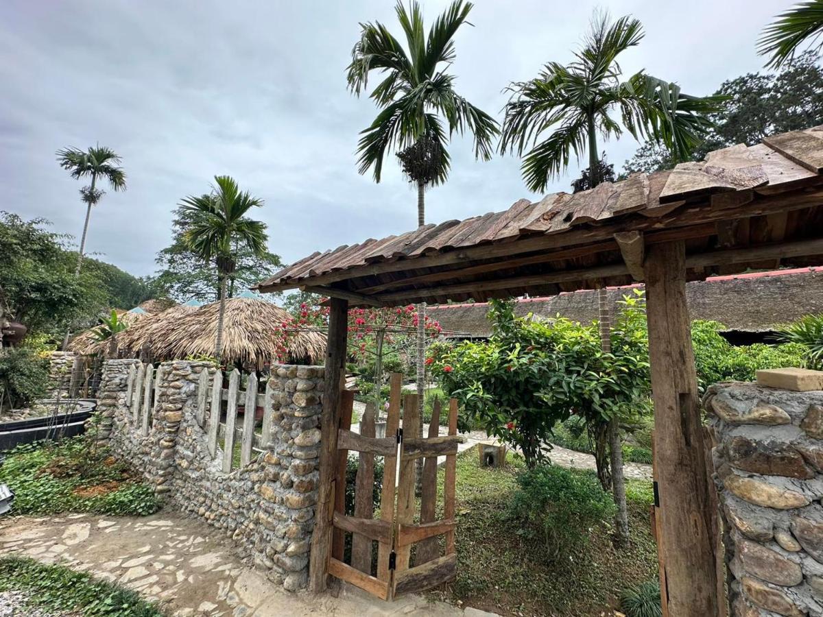 Farmstay O A Phao - Km37 Ham Yen Tuyen Quang Esterno foto